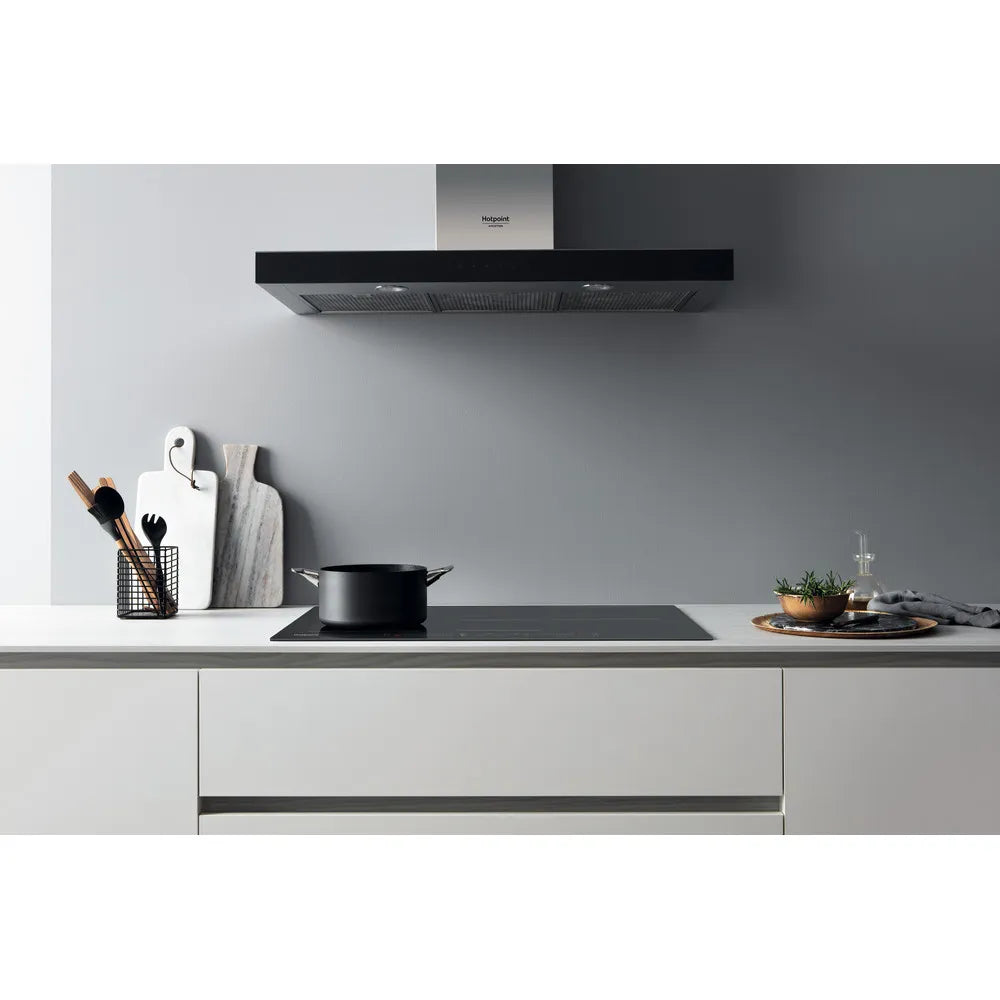 Hotpoint HS1677CNE 77 cm 4 fuochi elettrico