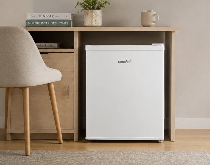 RCD98WH2 Comfee’ frigo da tavolo classe E 67LT statico 63cm/h bianco